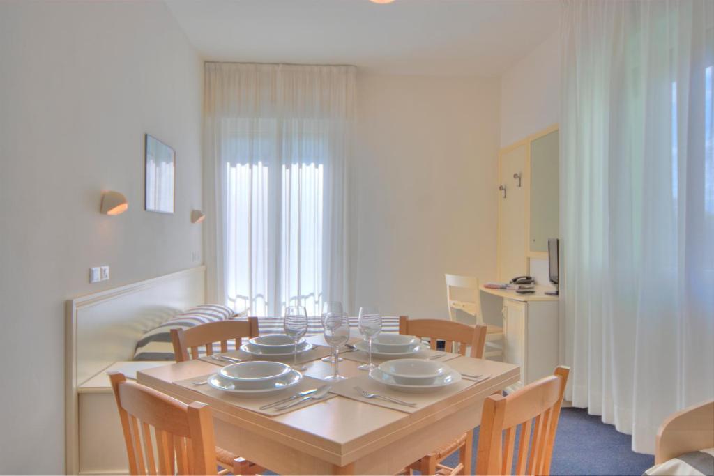 Residence Divina Rimini Oda fotoğraf