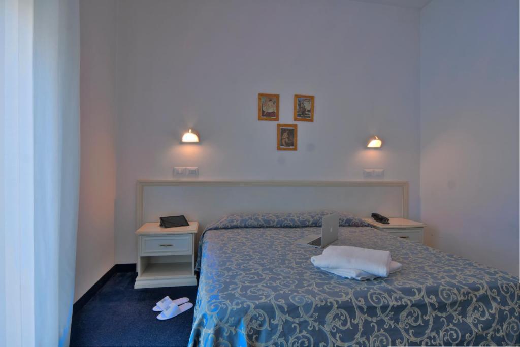 Residence Divina Rimini Oda fotoğraf